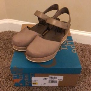 OTBT Elizabeth Shoes in Pecan Size 8.5